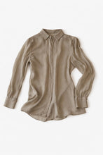 Load image into Gallery viewer, Camisa Seda Lua
